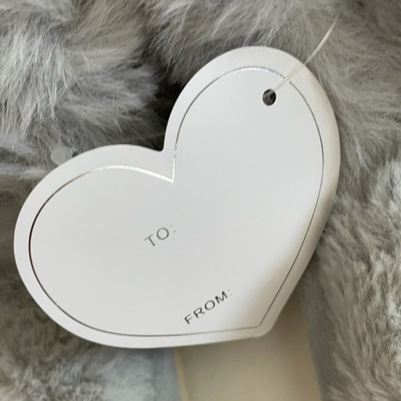 Fuzzy Slippers - Picture 3 of 4